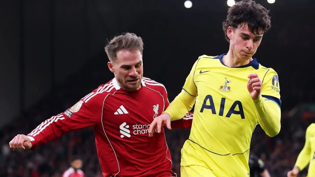 Carragher Soroti Kelemahan Liverpool pada Diri Mac Allister