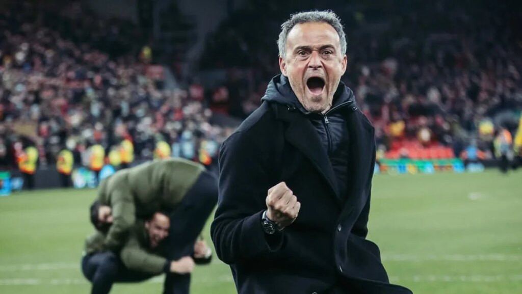 Luis Enrique Tidak Cocok untuk Manchester United, tapi Berjodoh dengan Man City