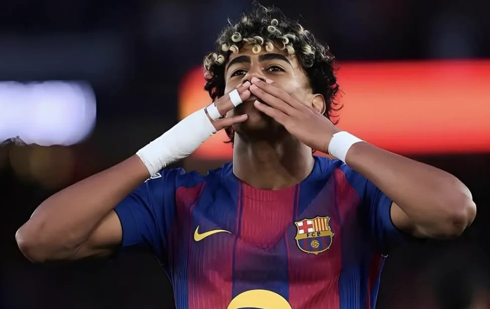 Lamine Yamal Tegaskan Barcelona Tak Butuh Julian Alvarez Pasca Gagal Diboyong dari Atletico Madrid