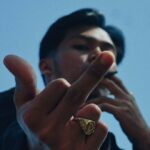 DMZ Rilis "2 Peran": Benturan Ego Ayah & Kasih Ibu dari Rapper Bondowoso