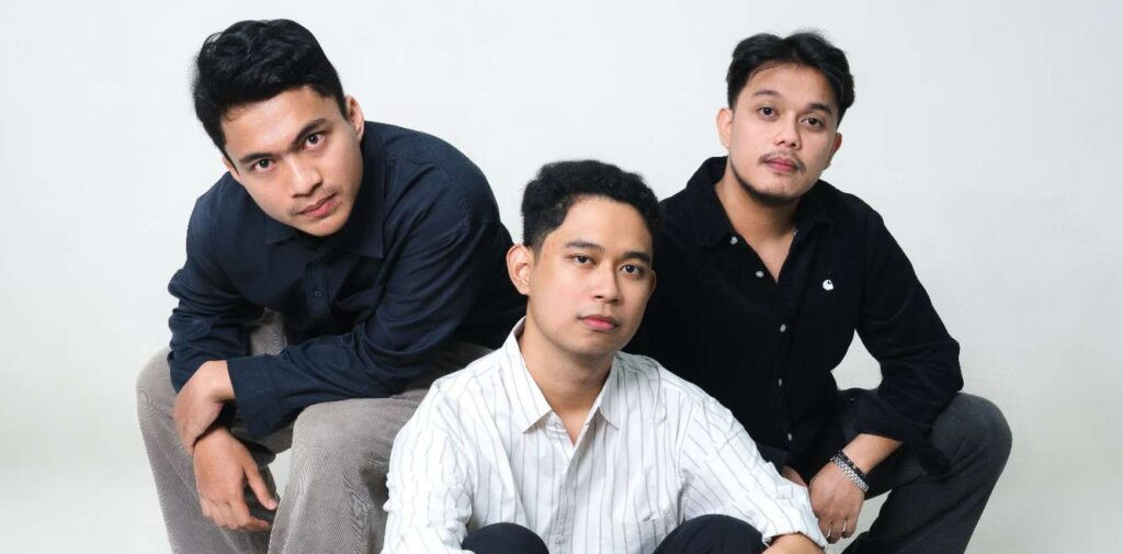 Scale A Tone Ajak Berdamai dengan Resolusi yang Gagal Lewat "Good Things Come In December" 2 Scale A Tone Ajak Berdamai dengan Resolusi yang Gagal Lewat “Good Things Come In December”